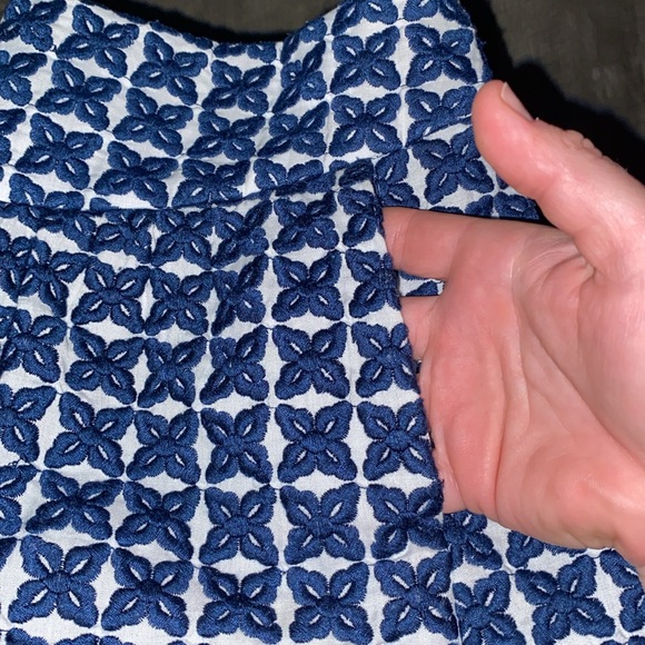 Nwot Mango MNG Textured Suiting Mini Skirt Navy and White - Picture 6 of 6